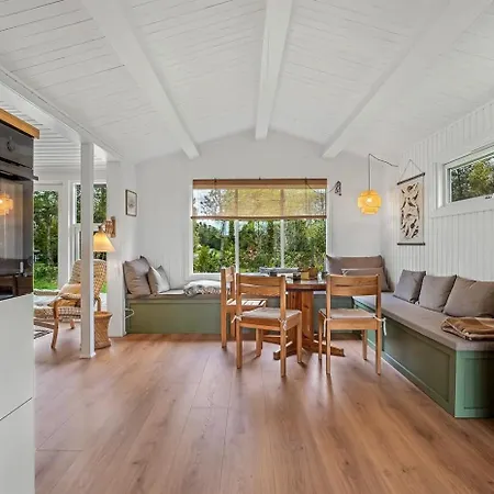 Renovated 30 Metres From The At Boto * Gedesby